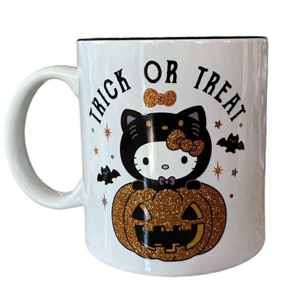NEW!! Hello Kitty Halloween Black Cat Trick or Treat Mug - Picture 4 of 5